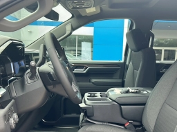 Chevrolet Silverado 1500 LT 4WD Crew Cab 147" 2026