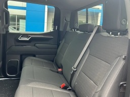 Chevrolet Silverado 1500 LT 4WD Crew Cab 147" 2026