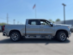 Chevrolet Silverado 1500 LT 4WD Crew Cab 147" 2026