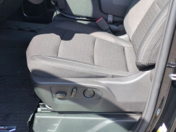 Chevrolet Silverado 1500 RST 4WD Crew Cab 147" 2026