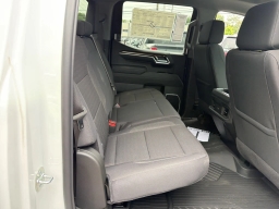 Chevrolet Silverado 1500 RST 4WD Crew Cab 147" 2026