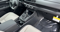 Honda CR-V LX 2WD 2026