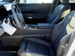 Lexus RX RX 350h Luxury AWD 2026
