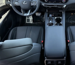 Lexus RX RX 500h F SPORT Performance AWD 2026