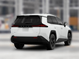 Toyota RAV4 LE FWD (Natl) 2026