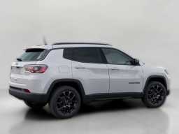 Jeep Compass Latitude Altitude 4x4 2026