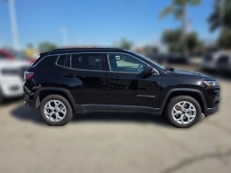 Jeep Compass Latitude 4x4 2026
