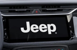 Jeep Cherokee Laredo 4x4 2026