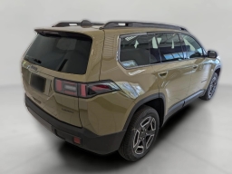 Jeep Cherokee Laredo 4x4 2026