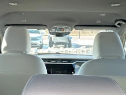 Jeep Cherokee Laredo 4x4 2026