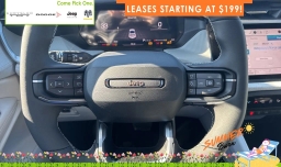 Jeep Cherokee Laredo 4x4 2026