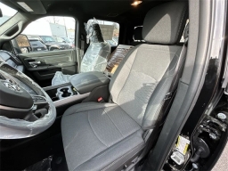 Ram 3500 Big Horn 4x4 Crew Cab 8' Box 2026