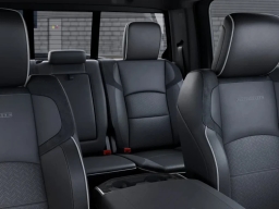 Ram 3500 Laramie 4x4 Crew Cab 8' Box 2026