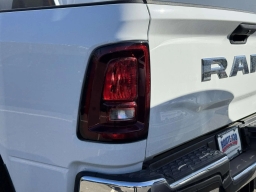 Ram 2500 Tradesman 4x4 Crew Cab 6'4" Box 2025