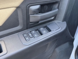 Ram 2500 Tradesman 4x4 Crew Cab 6'4" Box 2025