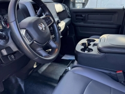 Ram 2500 Tradesman 4x4 Crew Cab 6'4" Box 2025