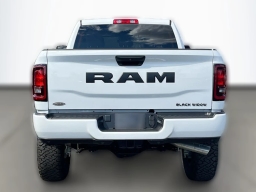 Ram 2500 Big Horn 4x4 Crew Cab 6'4" Box 2026