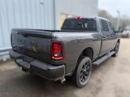 Ram 2500 Big Horn 4x4 Crew Cab 6'4" Box 2026