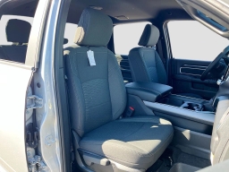Ram 2500 Big Horn 4x4 Crew Cab 6'4" Box 2026