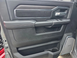 Ram 2500 Laramie 4x4 Crew Cab 6'4" Box 2026