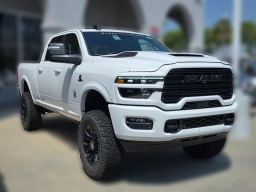 Ram 2500 Laramie 4x4 Crew Cab 6'4" Box 2026