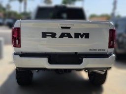 Ram 2500 Laramie 4x4 Crew Cab 6'4" Box 2026