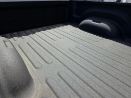 Ram 2500 Laramie 4x4 Crew Cab 6'4" Box 2026