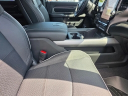 Ram 2500 Laramie 4x4 Crew Cab 6'4" Box 2026