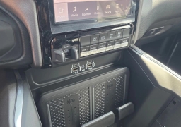 Ram 2500 Laramie 4x4 Crew Cab 6'4" Box 2026