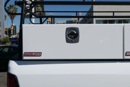 Ram 2500 Tradesman 4x4 Crew Cab 8' Box 2025
