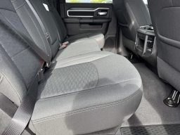 Ram 2500 Big Horn 4x4 Crew Cab 8' Box 2026