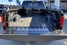 Ram 2500 Laramie 4x4 Crew Cab 8' Box 2026