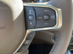 Ram 2500 Laramie 4x4 Crew Cab 8' Box 2026