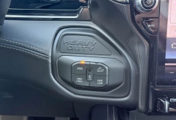 Ram 2500 Limited 4x4 Crew Cab 6'4" Box 2026