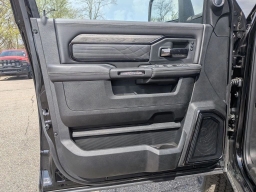 Ram 2500 Limited 4x4 Crew Cab 6'4" Box 2026