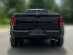 Ram 3500 Tradesman 4x4 Crew Cab 8' Box 2026