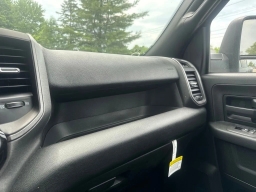Ram 3500 Tradesman 4x4 Crew Cab 8' Box 2026