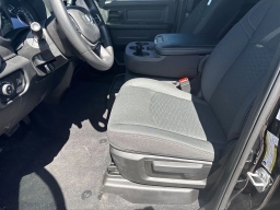 Ram 3500 Tradesman 4x4 Crew Cab 8' Box 2026