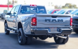 Ram 3500 Tradesman 4x4 Crew Cab 8' Box 2026