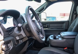 Ram 3500 Tradesman 4x4 Crew Cab 8' Box 2026