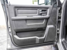 Ram 3500 Tradesman 4x4 Crew Cab 8' Box 2026