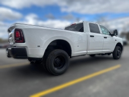 Ram 3500 Tradesman 4x4 Crew Cab 8' Box 2026
