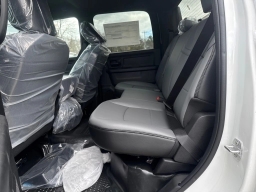 Ram 3500 Tradesman 4x4 Crew Cab 8' Box 2026