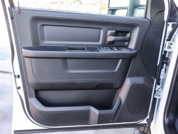 Ram 3500 Tradesman 4x4 Crew Cab 8' Box 2026