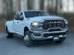 Ram 3500 Tradesman 4x4 Crew Cab 8' Box 2026