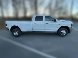 Ram 3500 Tradesman 4x4 Crew Cab 8' Box 2026