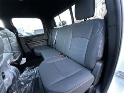 Ram 3500 Tradesman 4x4 Crew Cab 8' Box 2026