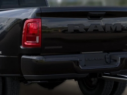 Ram 3500 Big Horn 4x4 Crew Cab 8' Box 2026