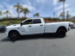 Ram 3500 Big Horn 4x4 Crew Cab 8' Box 2026