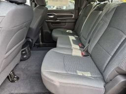 Ram 3500 Big Horn 4x4 Crew Cab 8' Box 2026